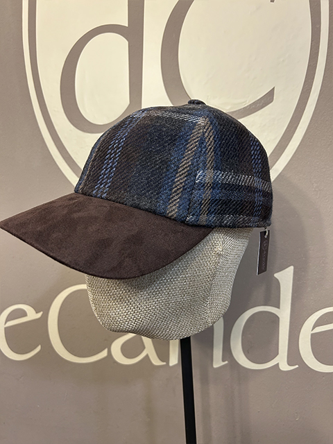 Visera solapa antelina