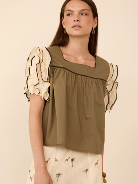 Blusa manga corta volantes