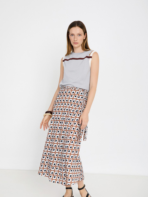 Falda estampado ojitos